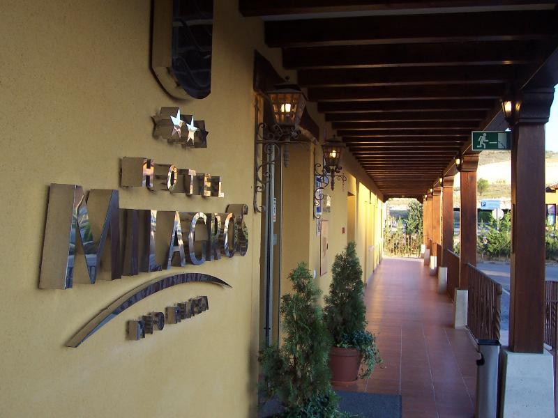 Hotel Milagros Rio Riaza Kültér fotó